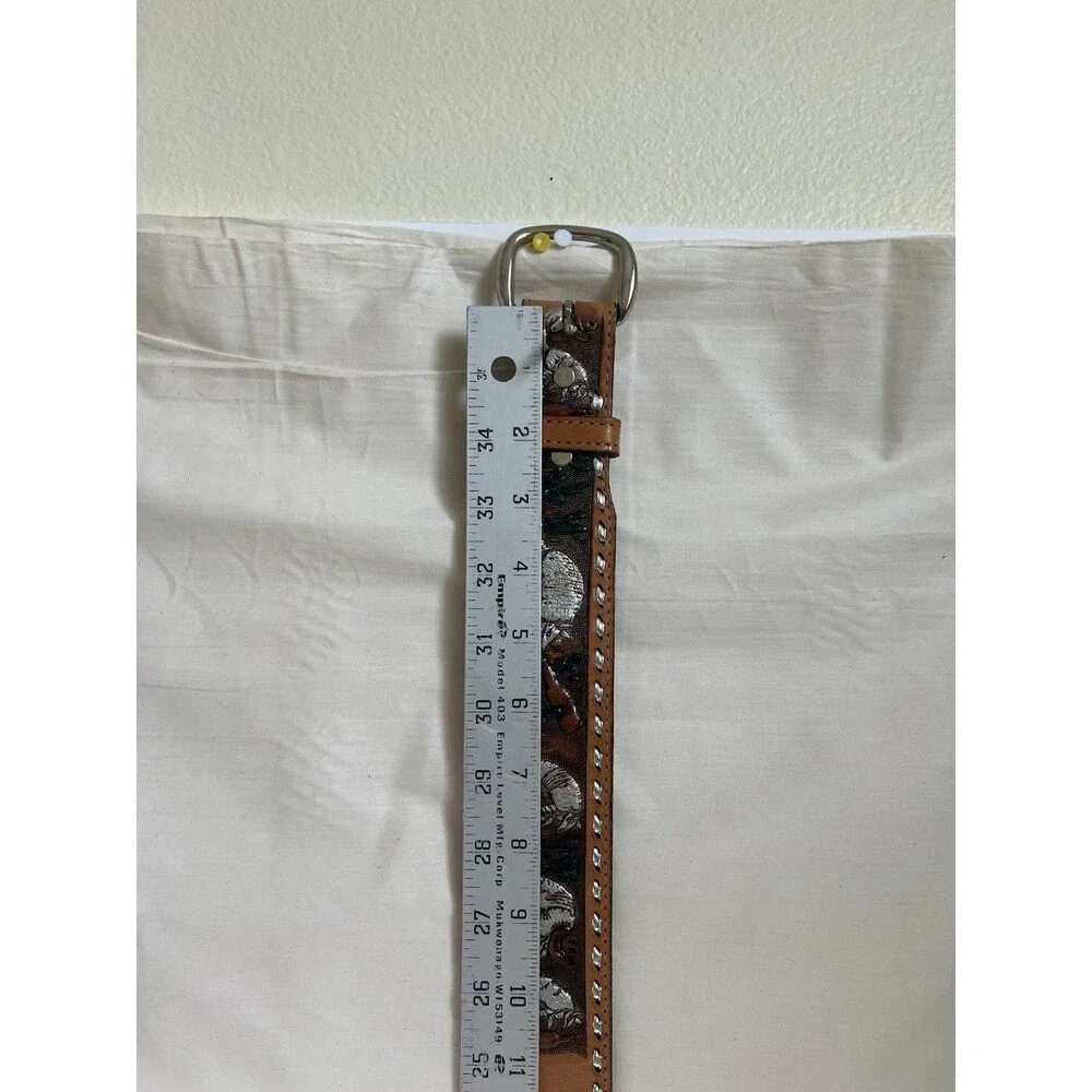 Vtg‎ Circle Y Womens Western Animal Scene Stamped Angie Tooled Belt Leather 32